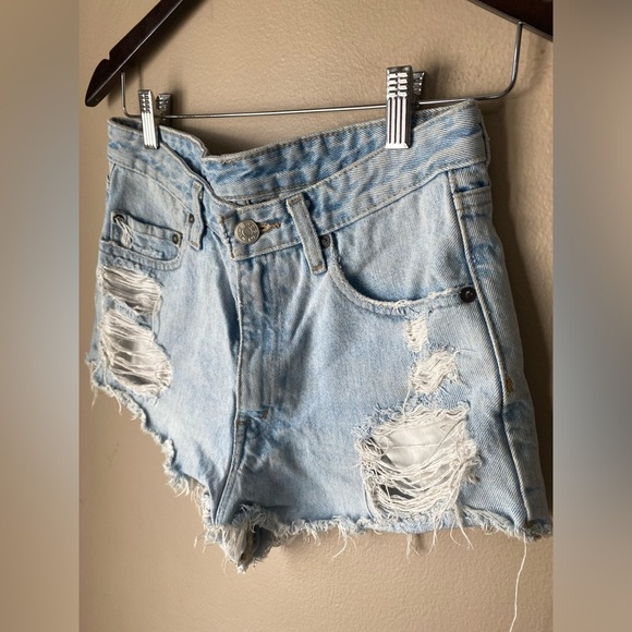 BDG Urban Outfitters High Rise Cutoff Denim Jean Light Wash Shorts - Picture 4 of 5